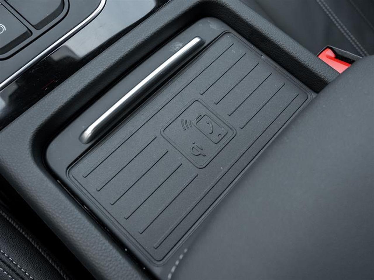 2025 Audi Q5 40 4dr All-Wheel Drive quattro Sport Utility Photo