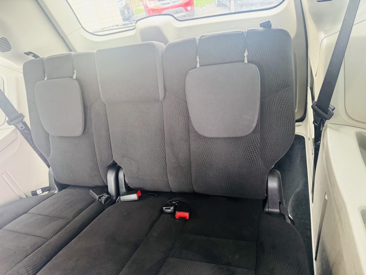 2018 Dodge Grand Caravan SE Photo