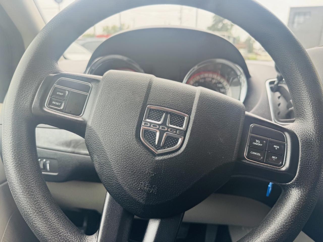 2018 Dodge Grand Caravan SE Photo