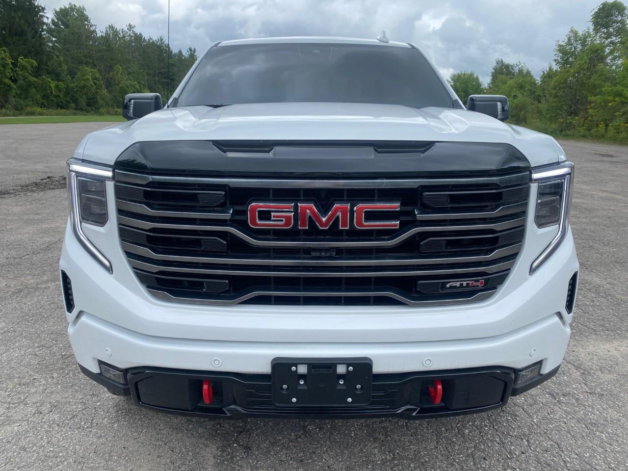 2025 GMC Sierra 1500 Crew Cab Short Box 4-Wheel Drive AT4 Photo