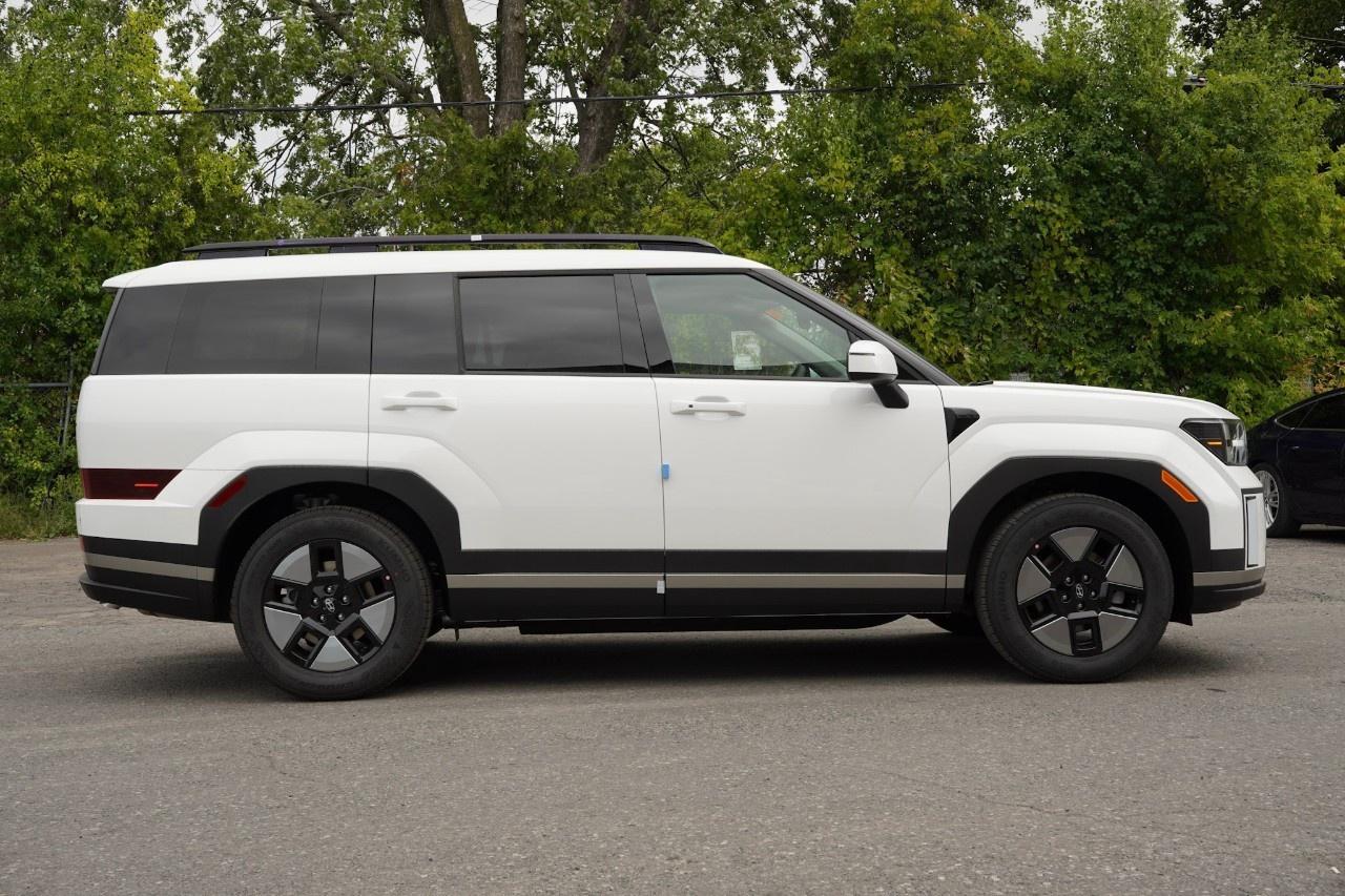 2027 Hyundai Santa Fe Hybrid Preferred AWD Photo