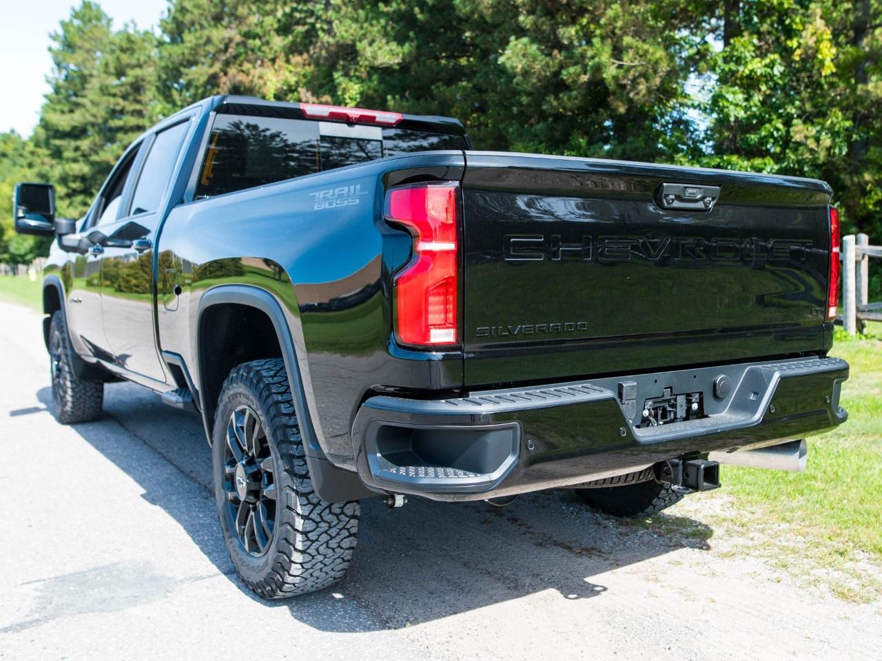 2026 Chevrolet SILVERADO 2500HD 4WD Crew Cab Standard Box LT Photo