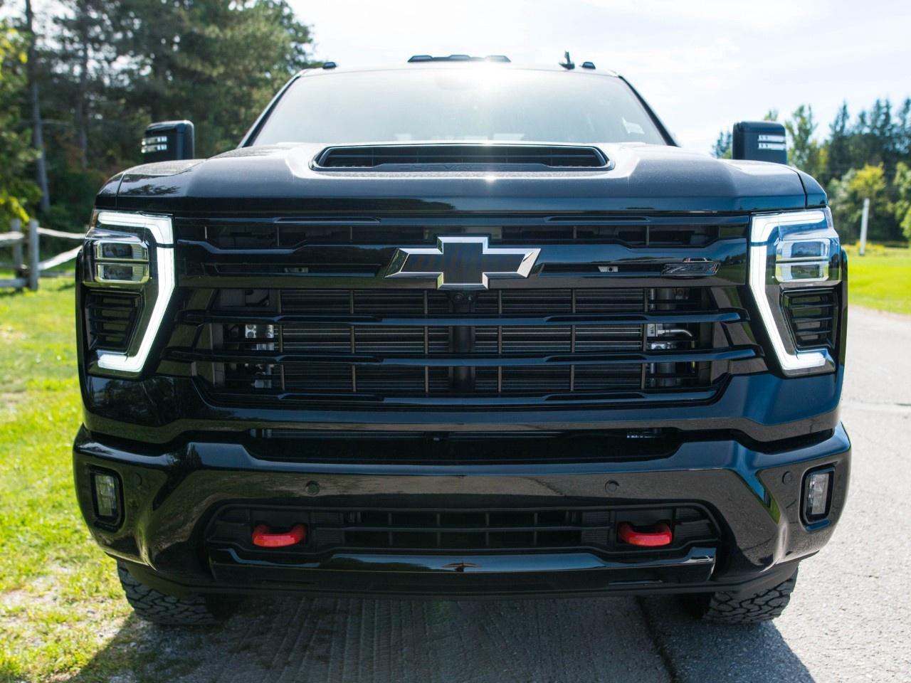 2026 Chevrolet SILVERADO 2500HD 4WD Crew Cab Standard Box LT Photo