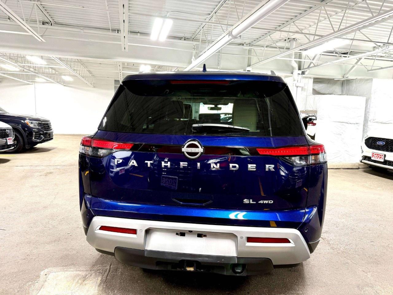 2023 Nissan Pathfinder SL 4WD Photo