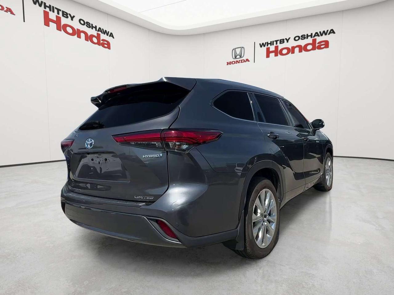 2020 Toyota Highlander LIMITED  Photo