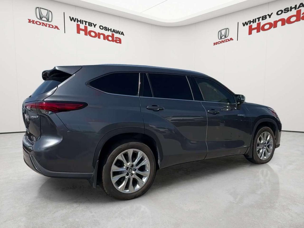 2020 Toyota Highlander LIMITED  Photo