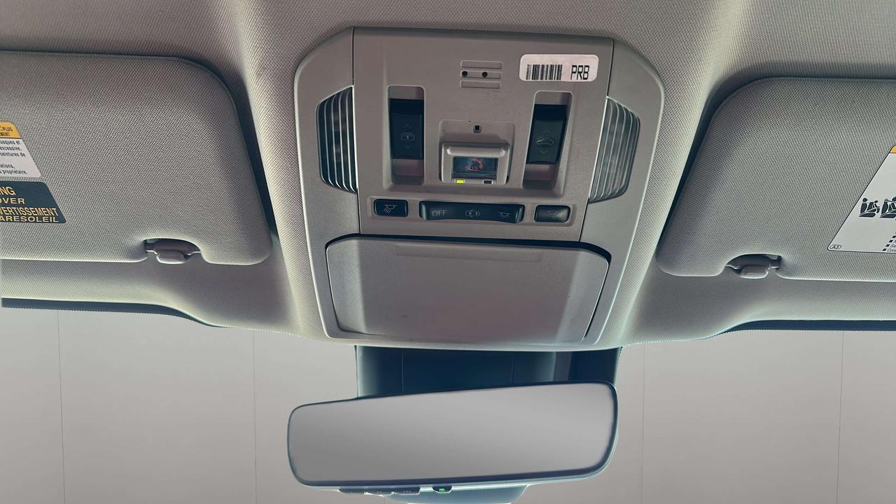 2020 Toyota Highlander LIMITED  Photo