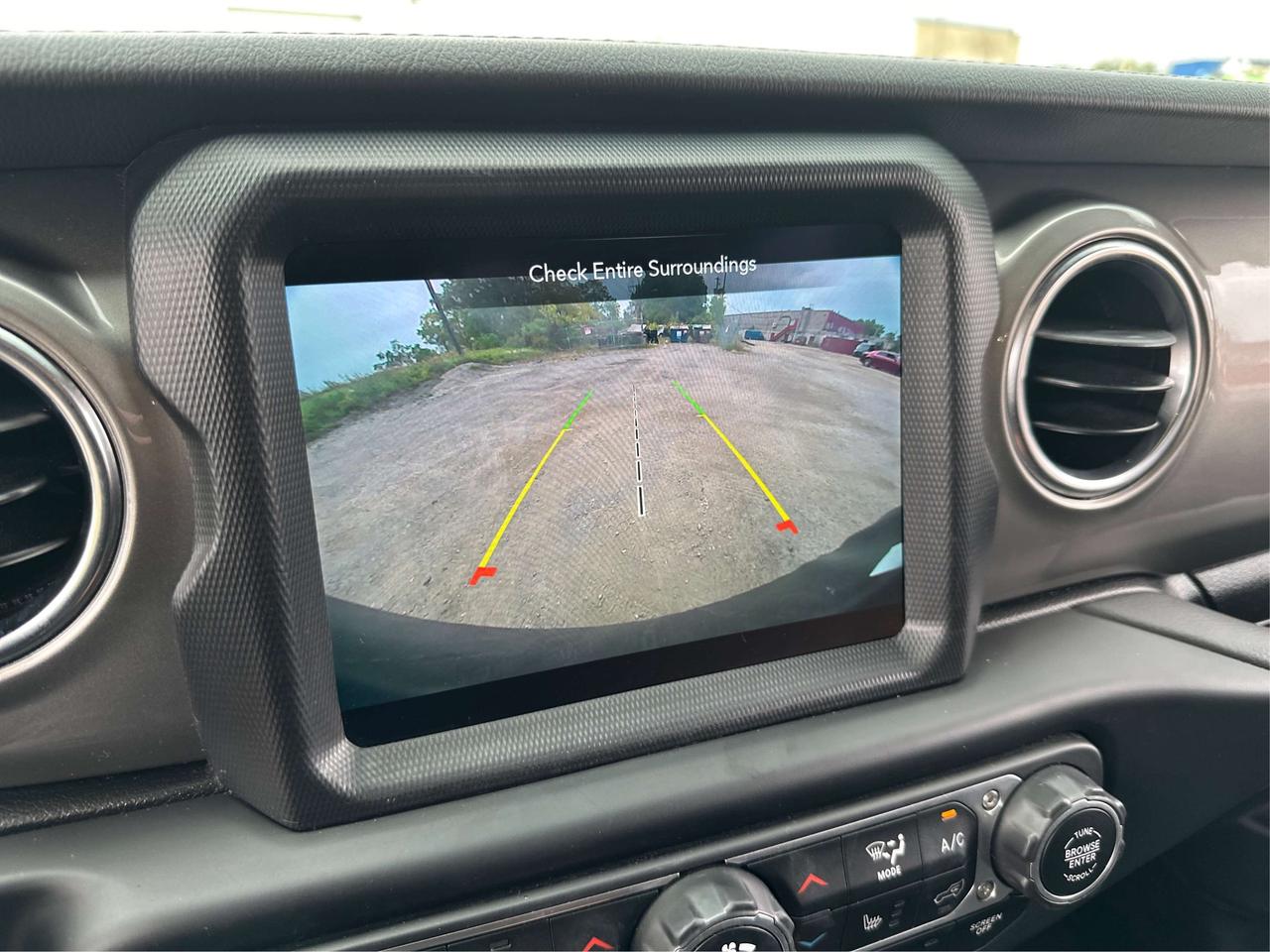 2021 Jeep Wrangler Sahara 4X4 OFFROAD TRIP READY WE FINANCE! Photo