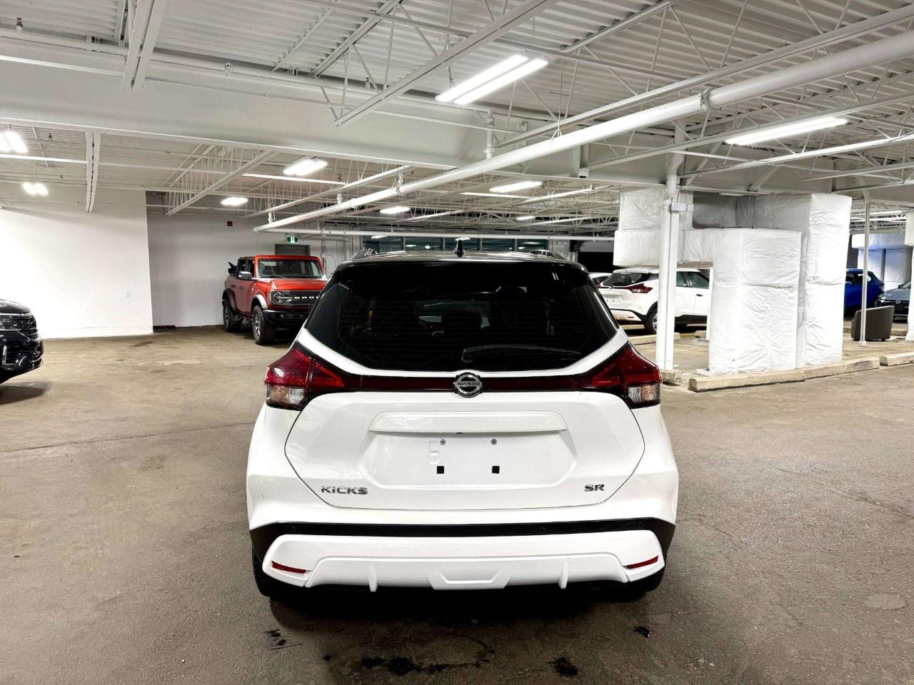 2021 Nissan Kicks SR FWD Photo