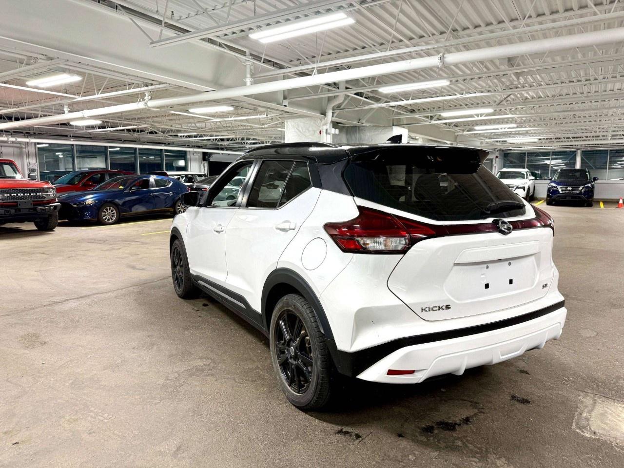 2021 Nissan Kicks SR FWD Photo