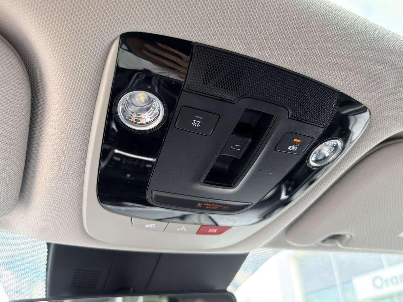 2023 Kia Sorento ONE OWNER, ACCIDENT-FREE, SUNROOF, NEW TIRES Photo