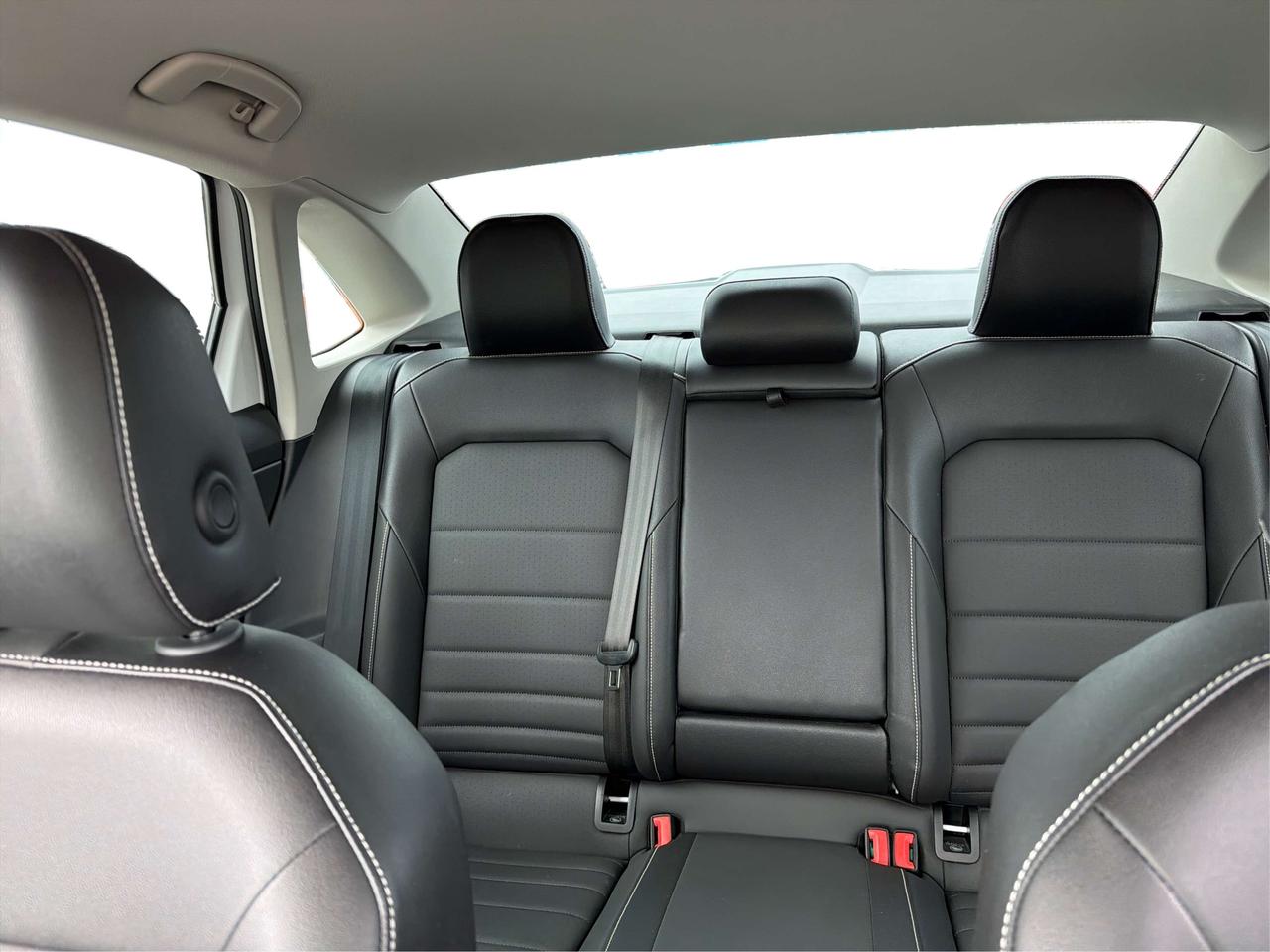 2024 Volkswagen Jetta Comfortline LEATHER SEATS WE FINANCE ALL CREDIT! Photo