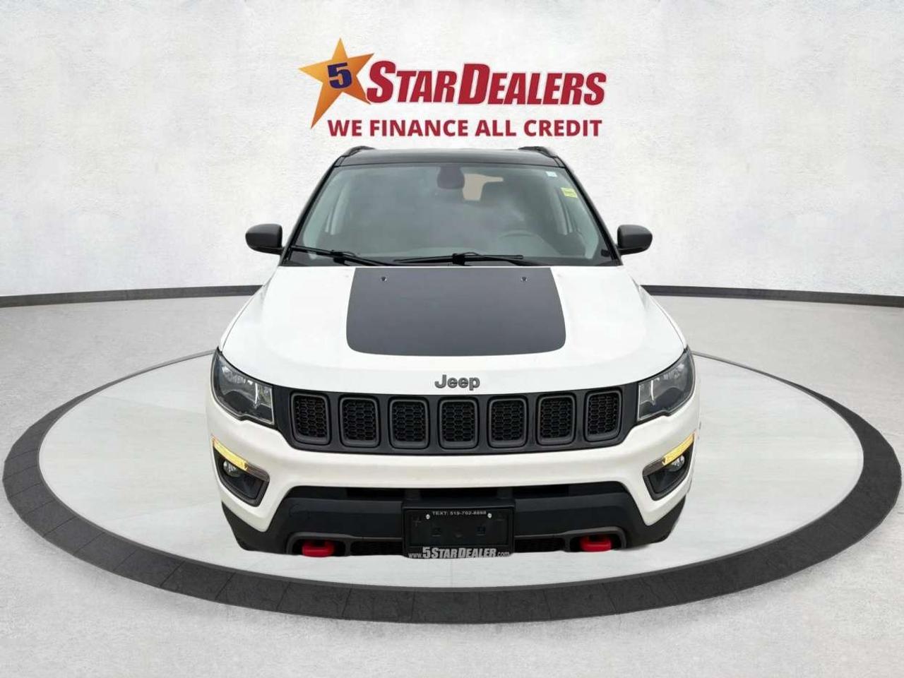 2017 Jeep Compass Trailhawk AWD NAV HEATED SEATS FINANCE READY! Photo5