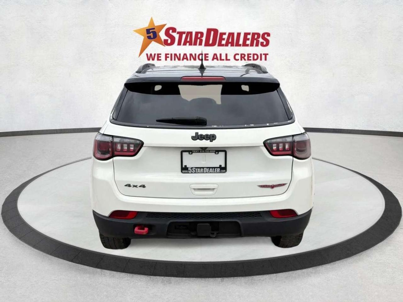 2017 Jeep Compass Trailhawk AWD NAV HEATED SEATS FINANCE READY! Photo