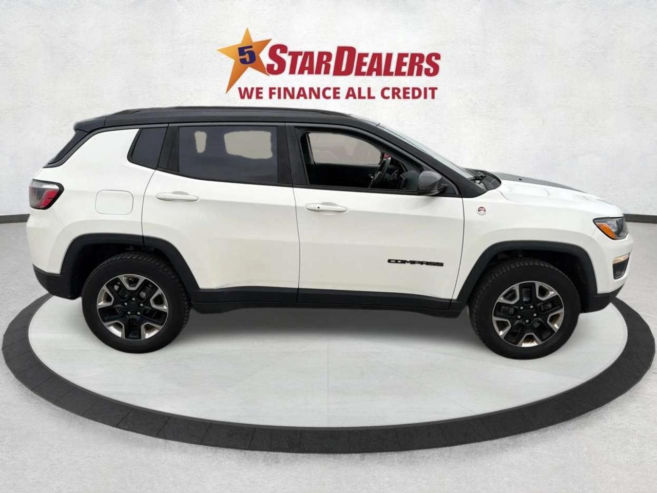 2017 Jeep Compass Trailhawk AWD NAV HEATED SEATS FINANCE READY! Photo