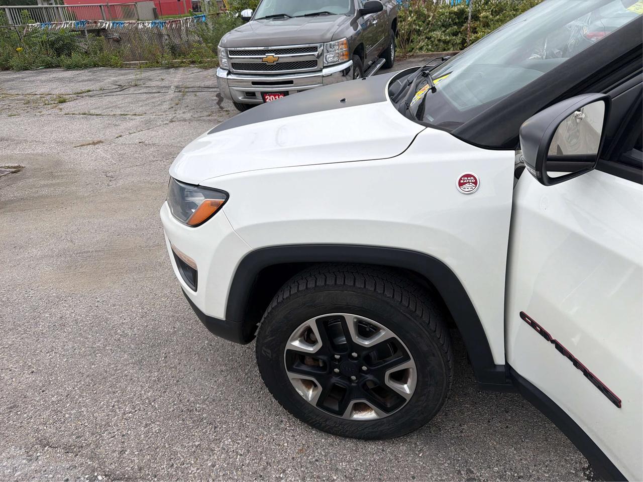 2017 Jeep Compass Trailhawk AWD NAV HEATED SEATS FINANCE READY! Photo