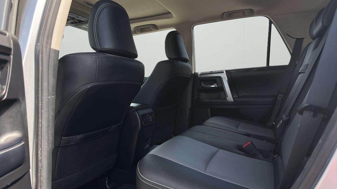 2020 Toyota 4Runner BASE Photo
