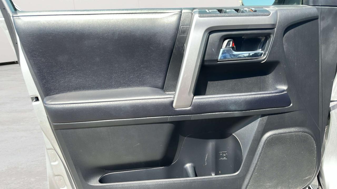 2020 Toyota 4Runner BASE Photo