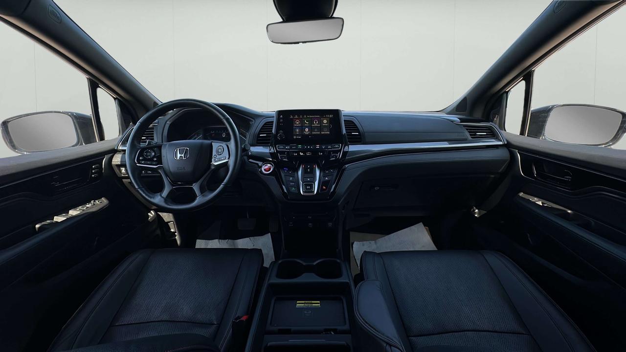 2024 Honda Odyssey Black Edition Photo
