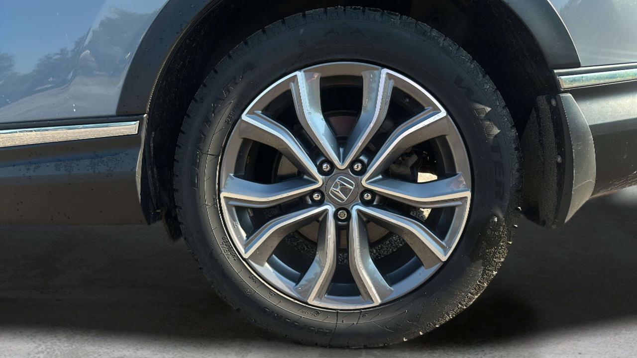 2022 Honda CR-V Touring Photo