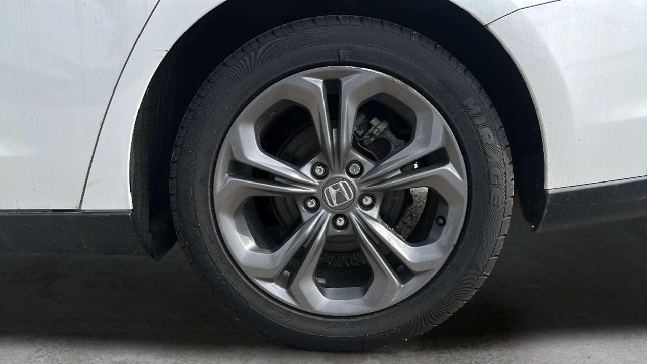 2024 Honda Accord EX Photo