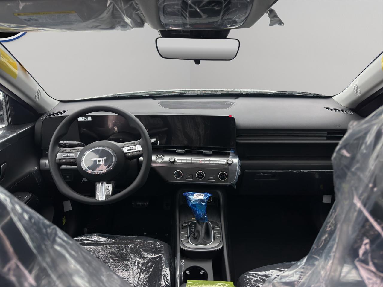 2027 Hyundai KONA Essential Photo