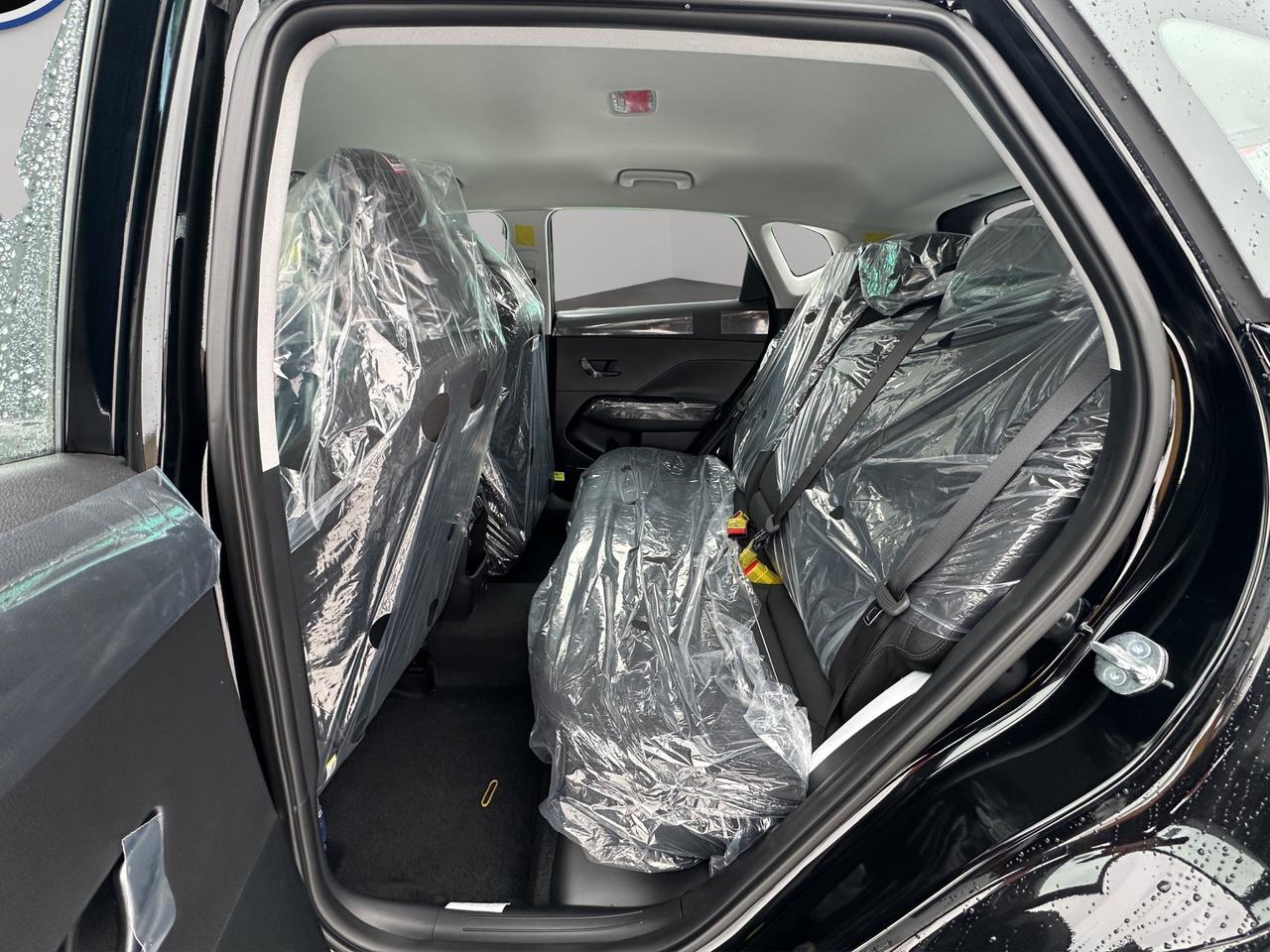 2027 Hyundai KONA Essential Photo