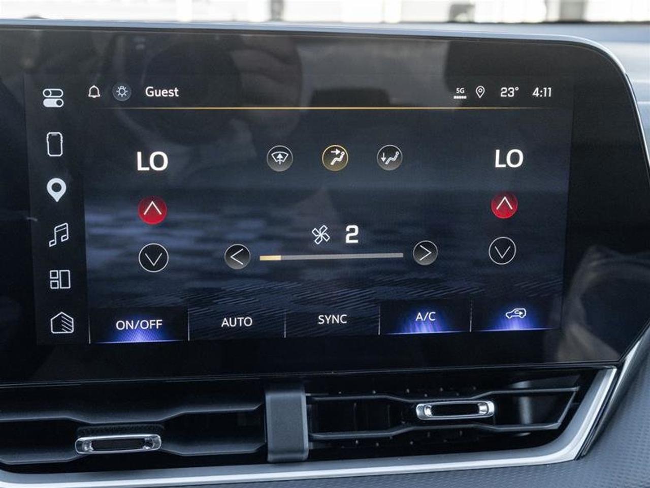 2027 Chevrolet Equinox LT Photo