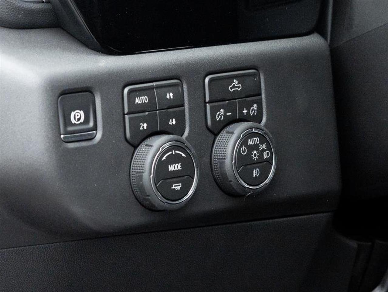 2026 Chevrolet Silverado 1500 LT Trail Boss Photo