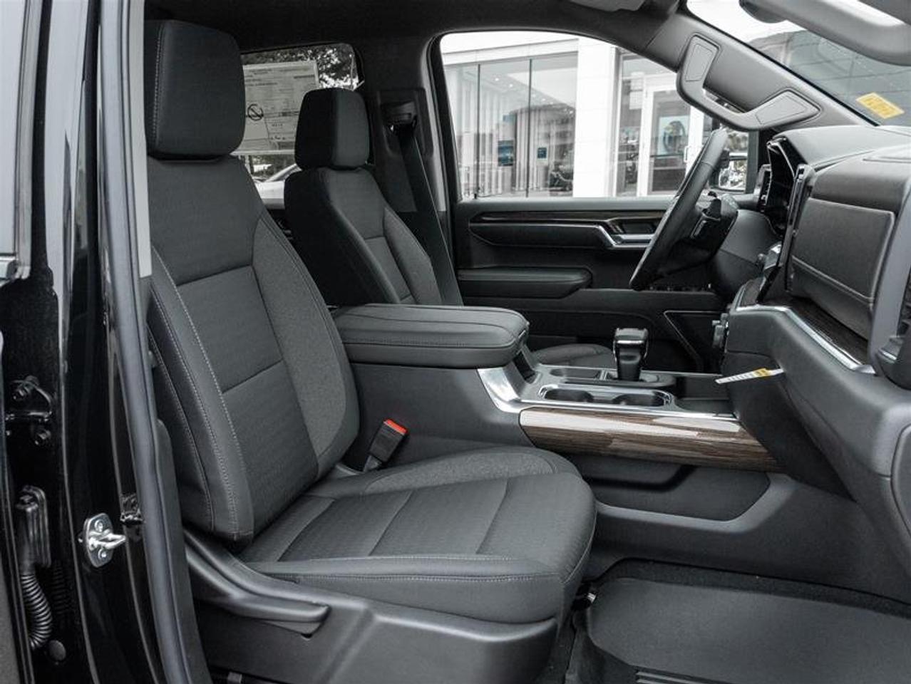 2026 Chevrolet Silverado 1500 LT Trail Boss Photo