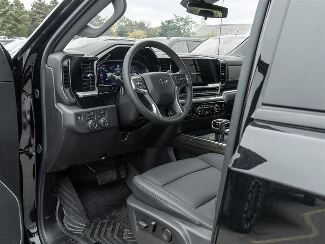 2026 Chevrolet Silverado 1500 LT Trail Boss Photo