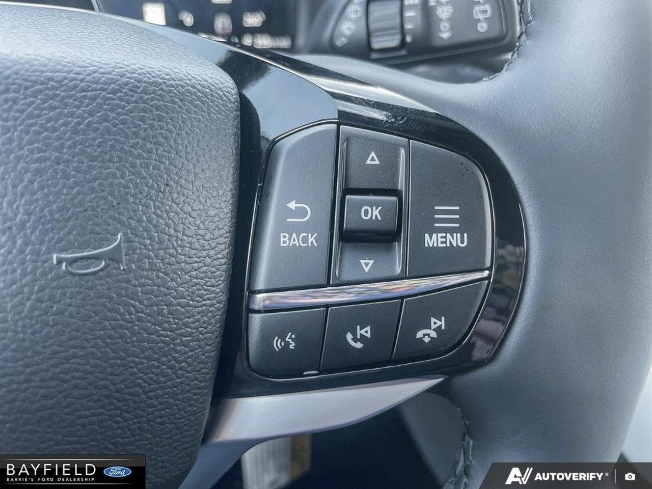 2027 Ford Explorer Platinum Photo
