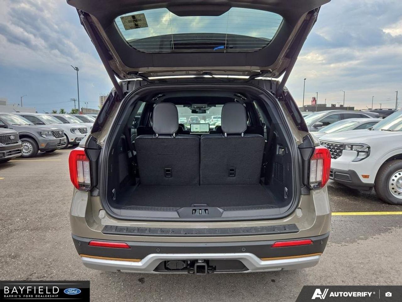 2027 Ford Explorer TREMOR Photo