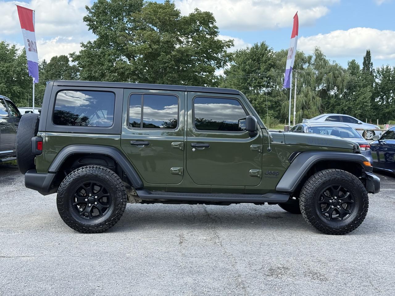 2022 Jeep Wrangler UNLIMITED WILLYS 4X4 Photo