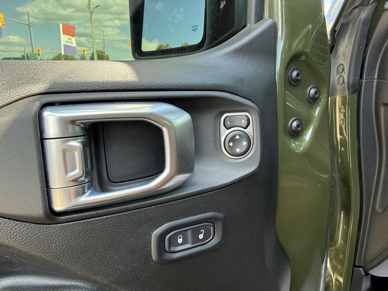 2022 Jeep Wrangler UNLIMITED WILLYS 4X4 Photo