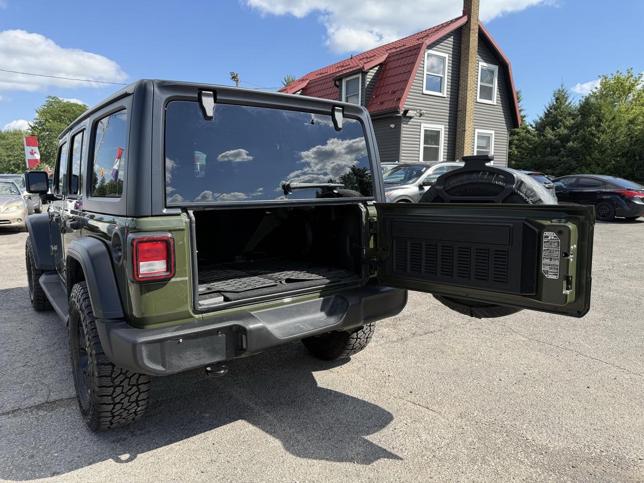 2022 Jeep Wrangler UNLIMITED WILLYS 4X4 Photo