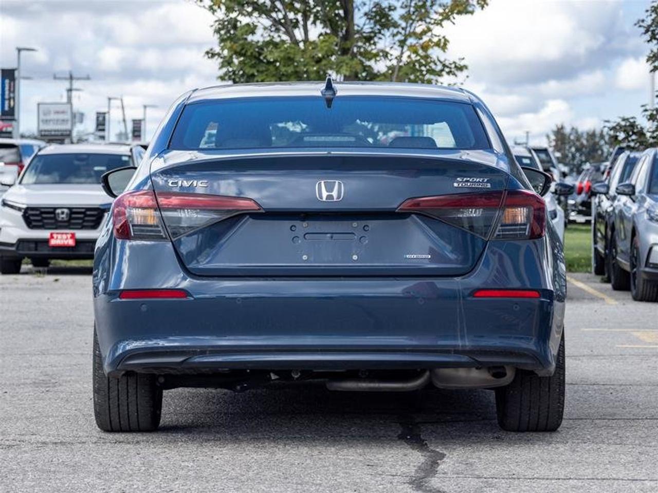 2025 Honda Civic Hybrid Sport Touring eCVT Sedan Photo