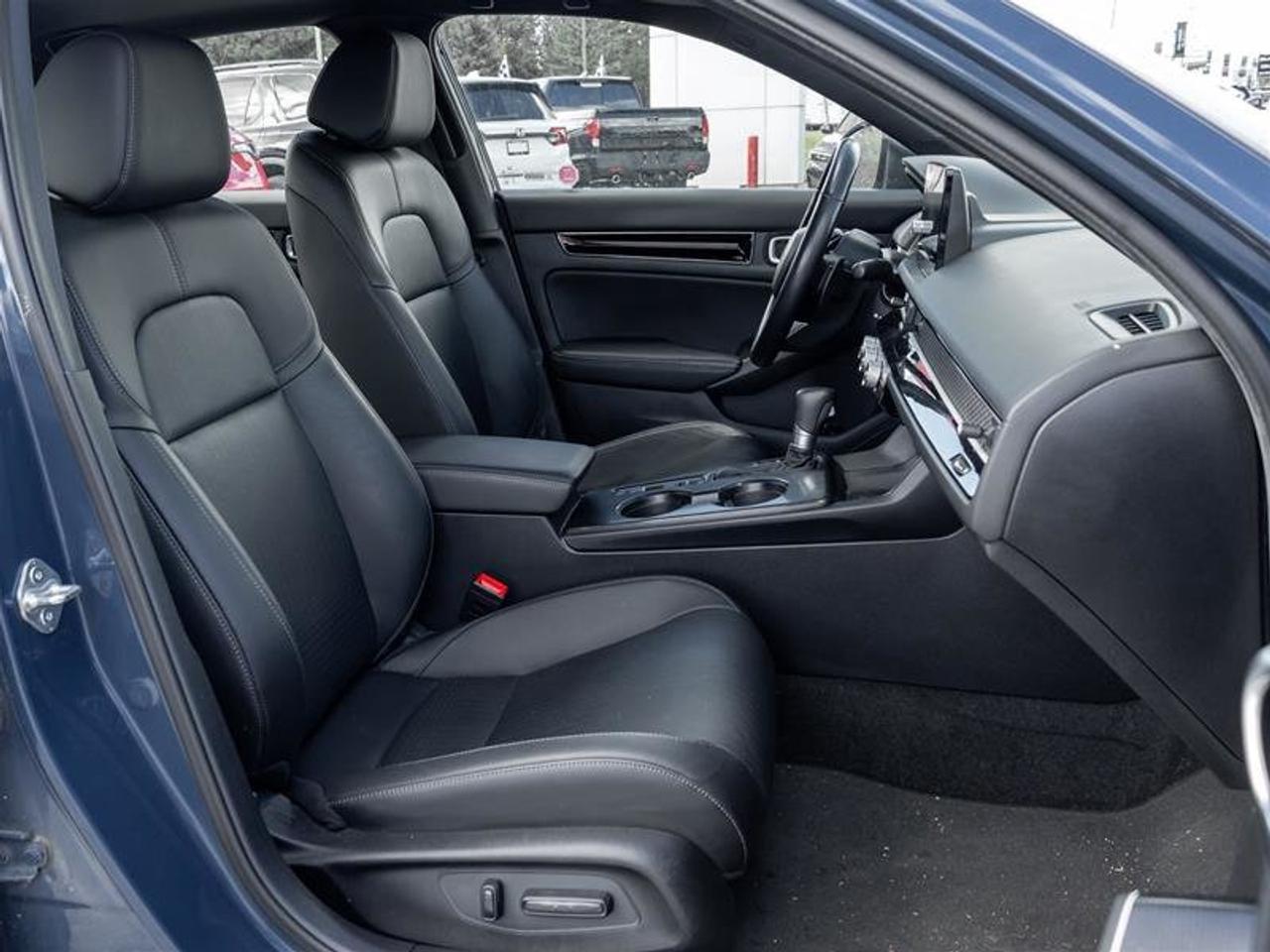 2025 Honda Civic Hybrid Sport Touring eCVT Sedan Photo