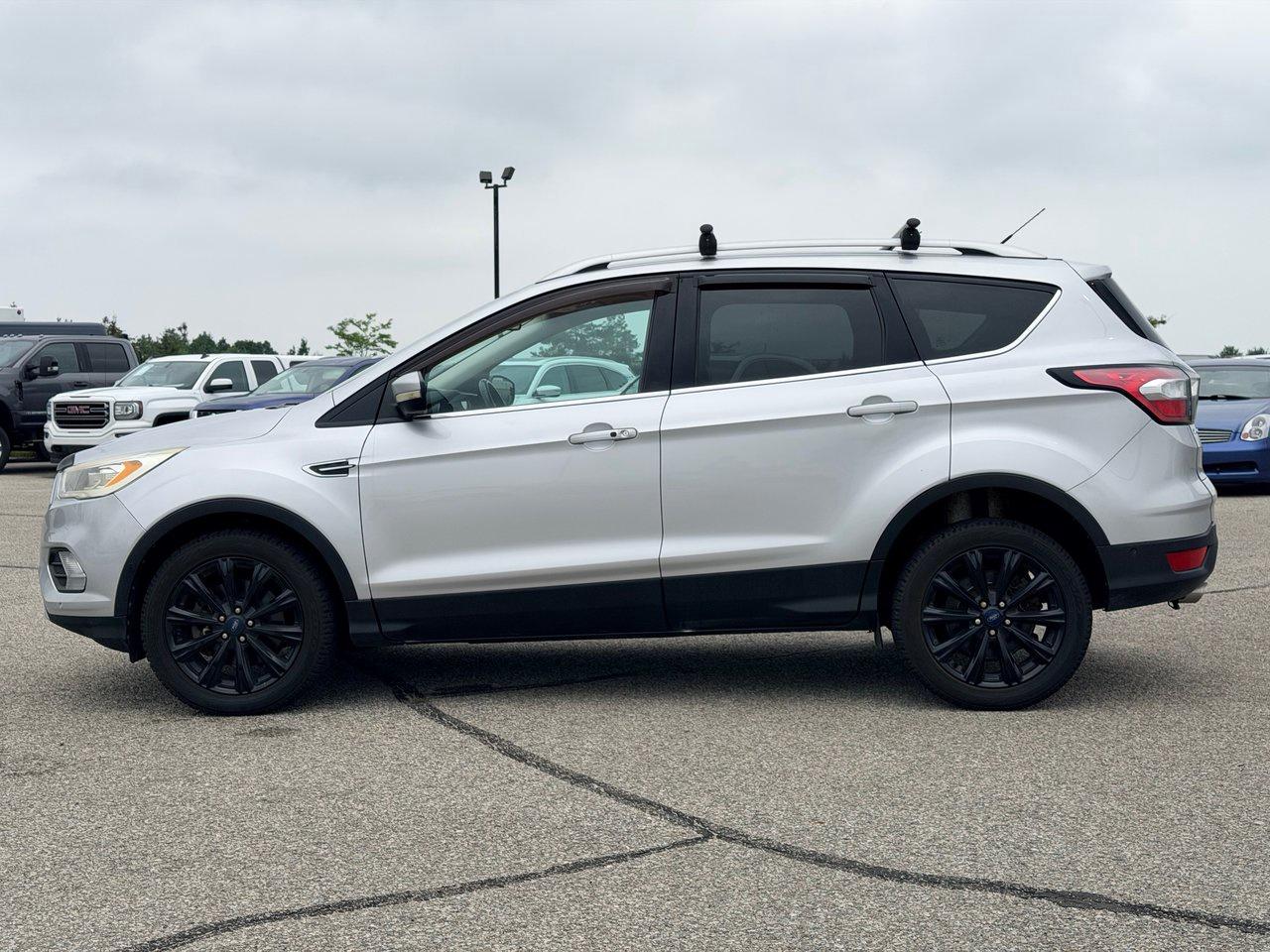 2017 Ford Escape Titanium 4WD Photo