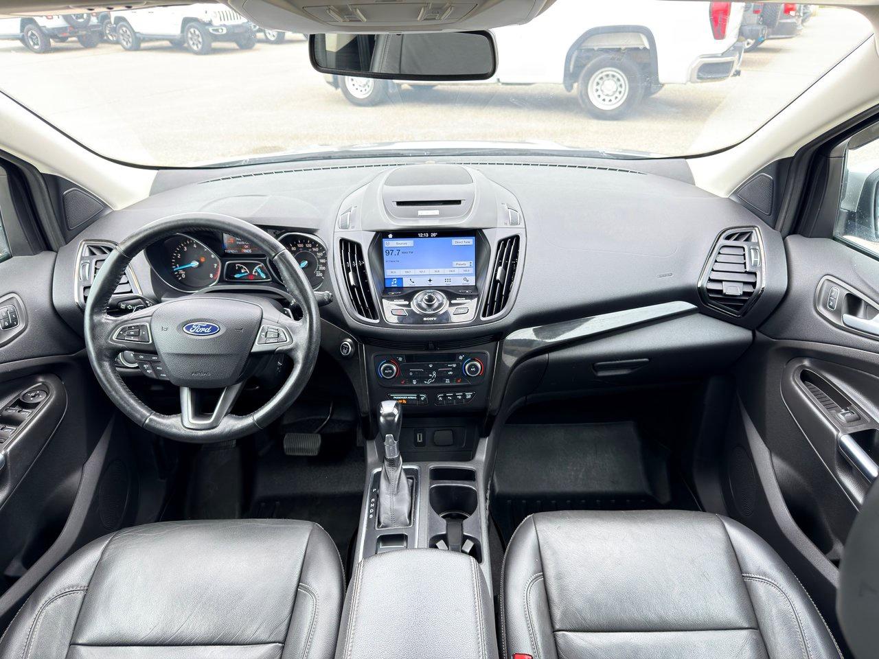 2017 Ford Escape Titanium 4WD Photo