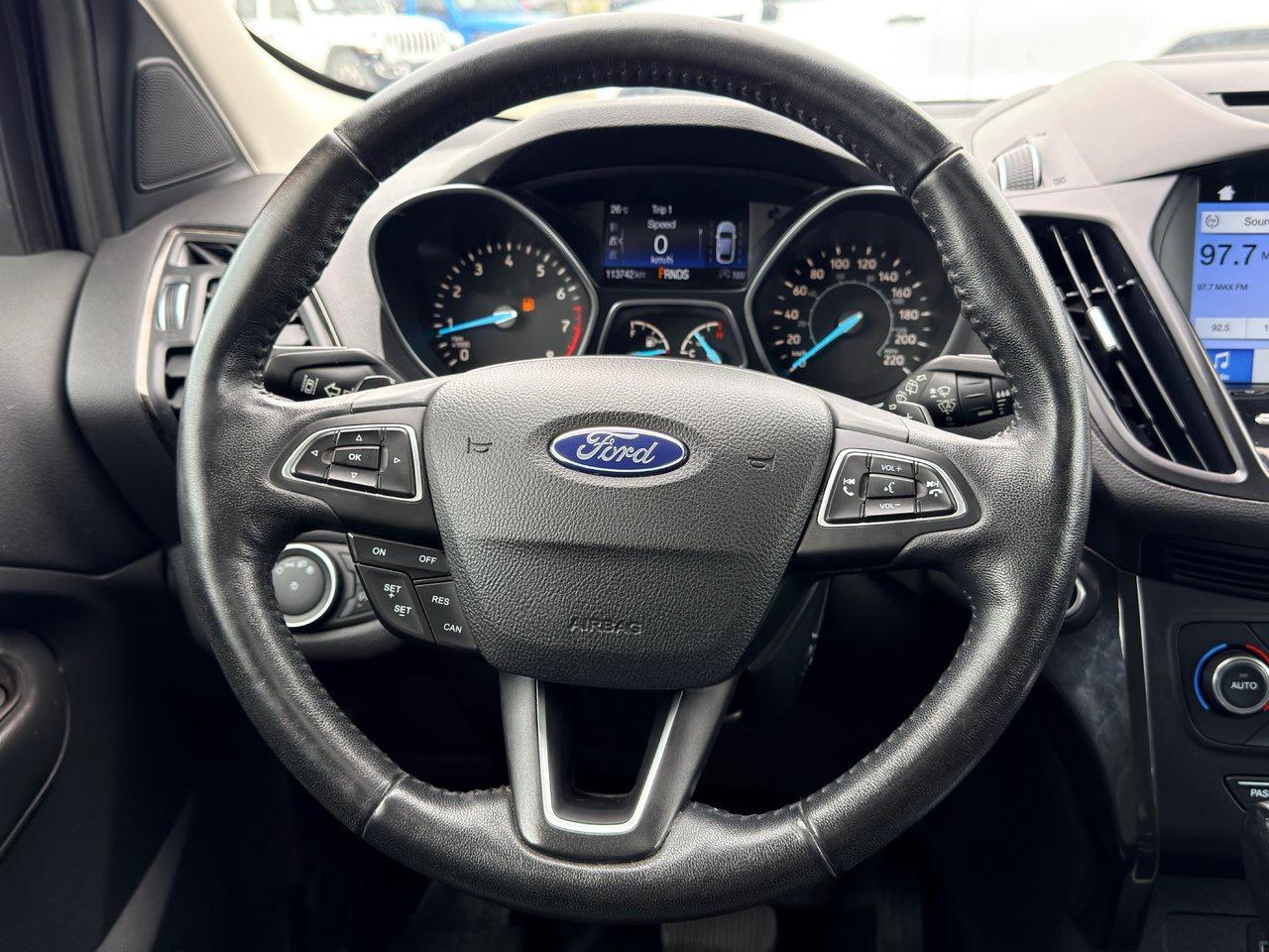 2017 Ford Escape Titanium 4WD Photo