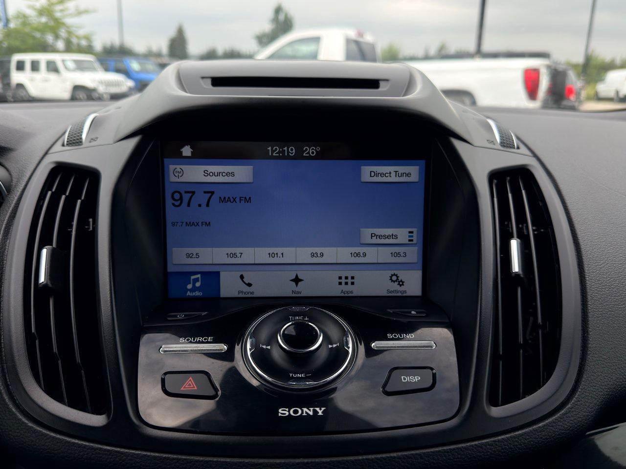 2017 Ford Escape Titanium 4WD Photo