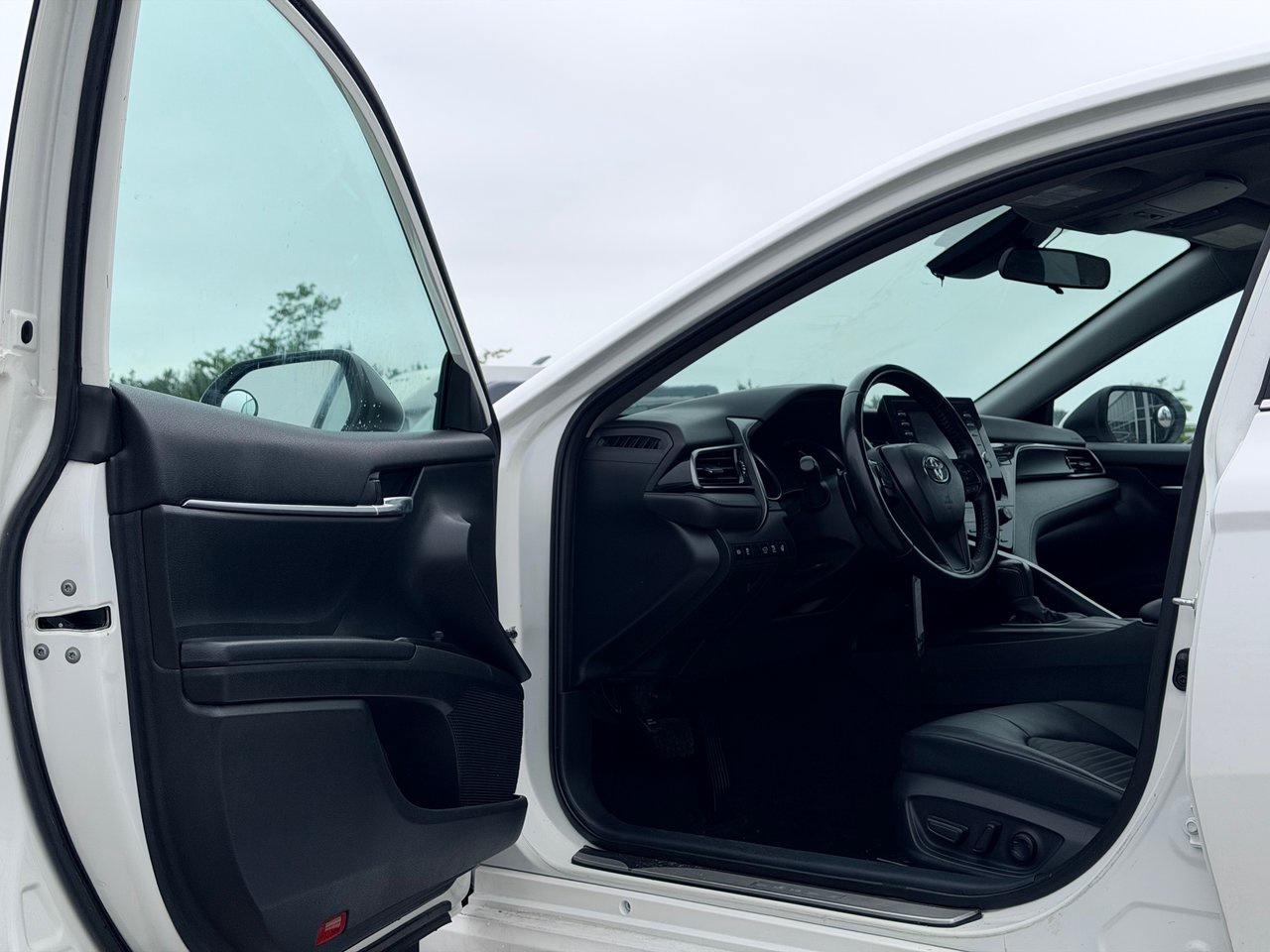 2023 Toyota Camry SE Photo
