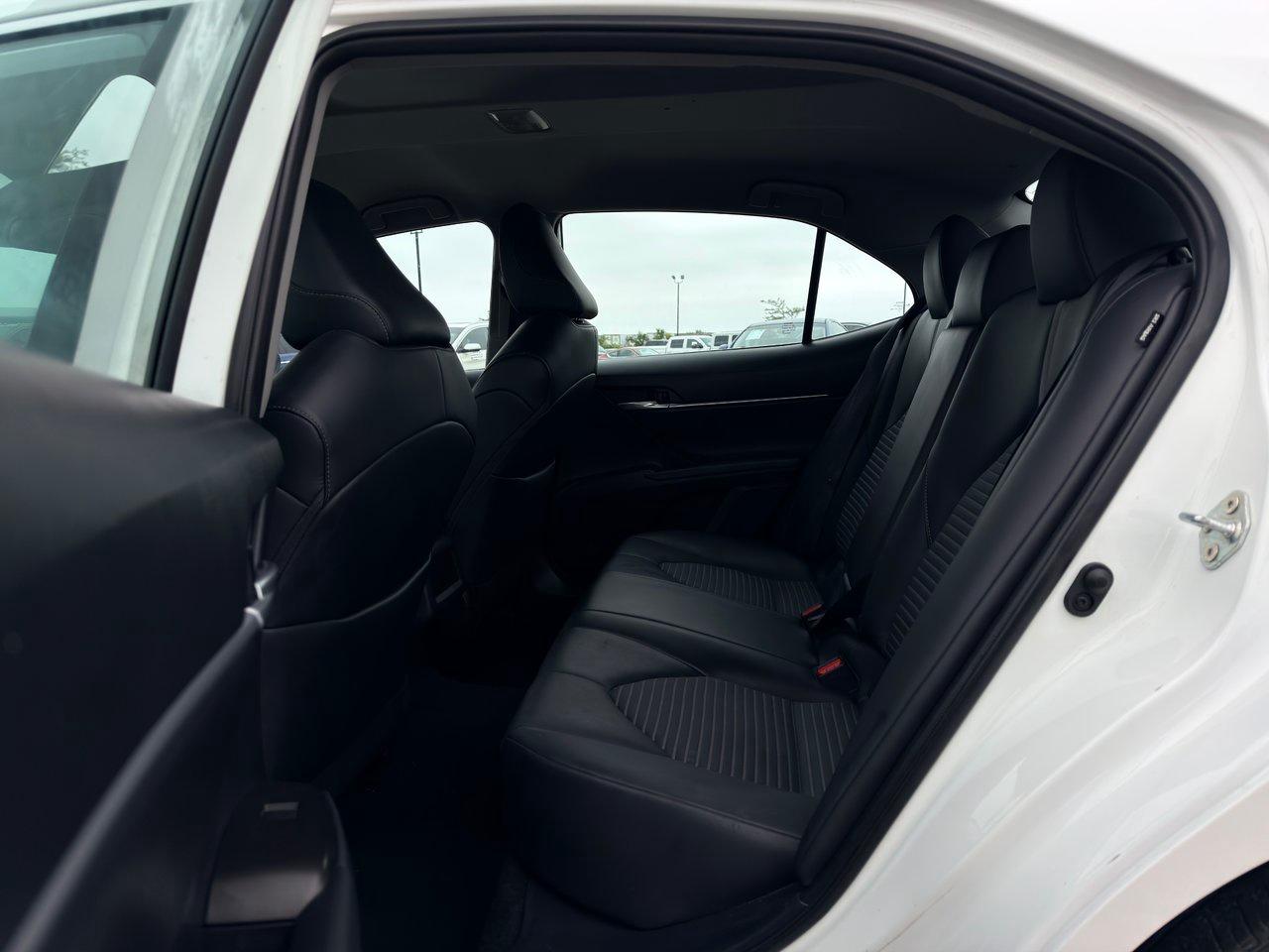 2023 Toyota Camry SE Photo