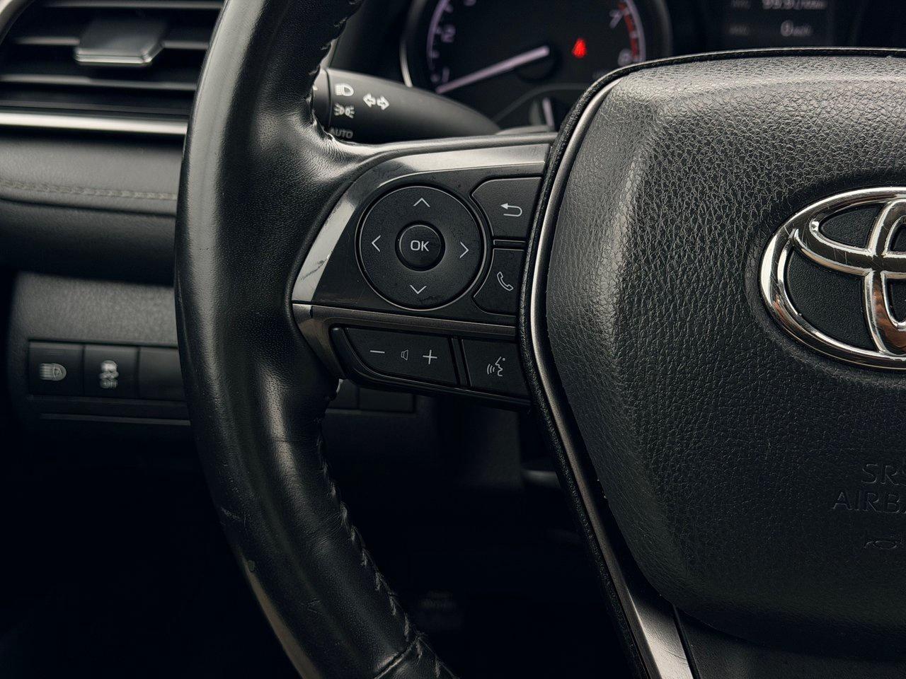 2023 Toyota Camry SE Photo