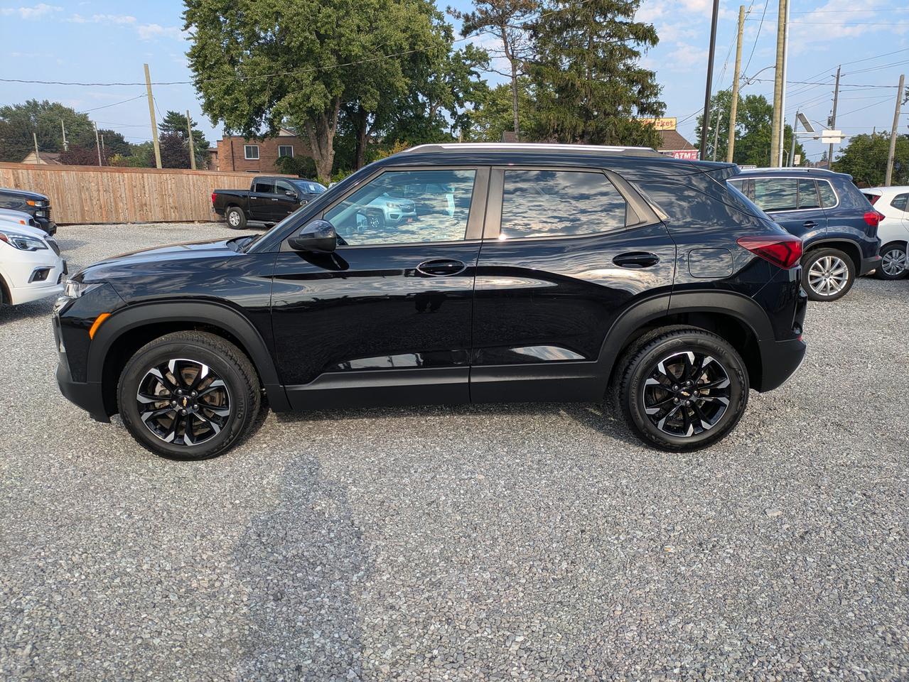 2021 Chevrolet TrailBlazer AWD 4dr LT Photo1