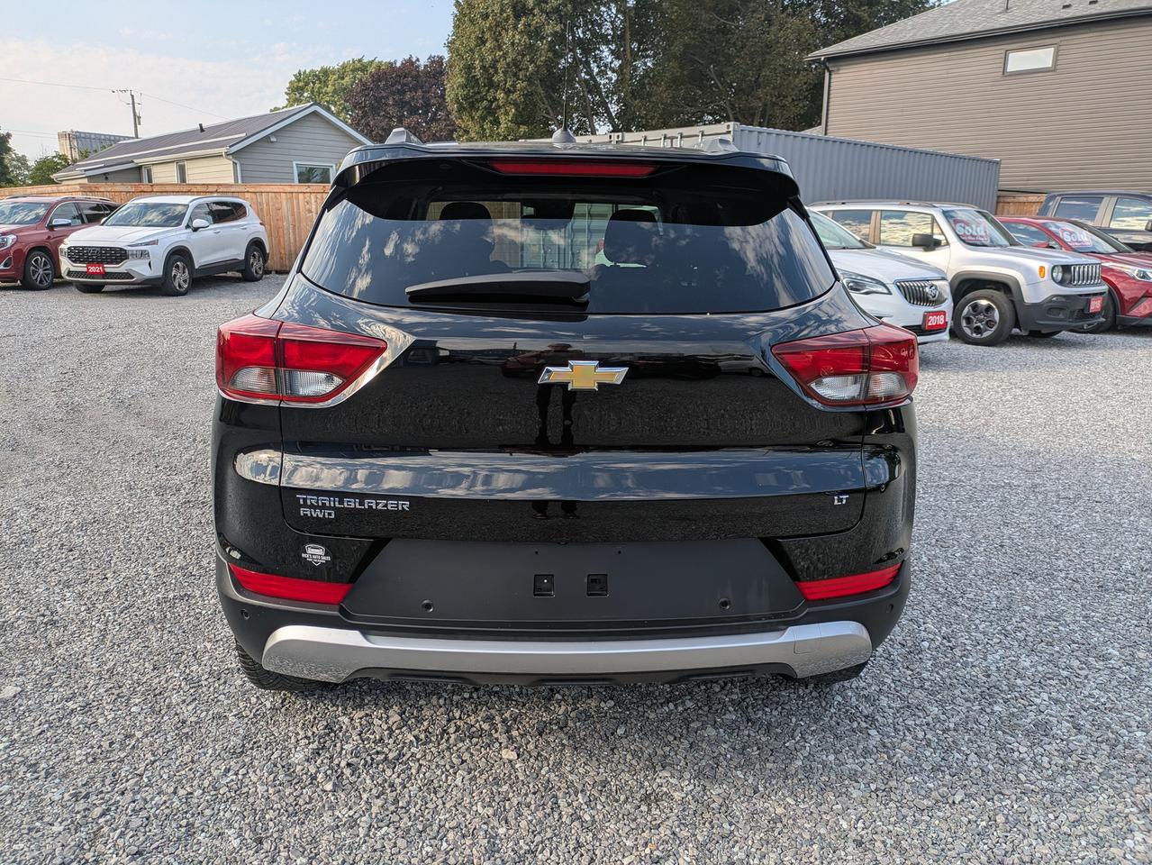 2021 Chevrolet TrailBlazer AWD 4dr LT Photo3