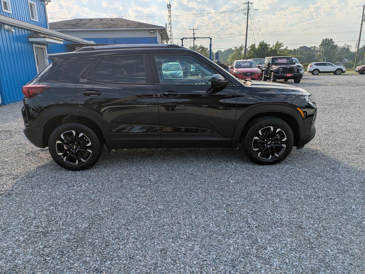 2021 Chevrolet TrailBlazer AWD 4dr LT Photo