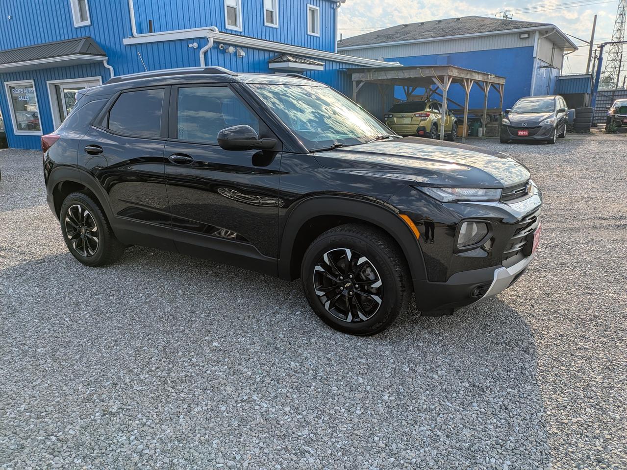 2021 Chevrolet TrailBlazer AWD 4dr LT Photo