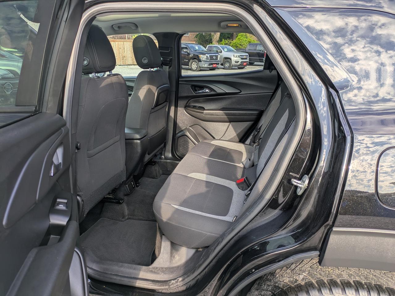 2021 Chevrolet TrailBlazer AWD 4dr LT Photo